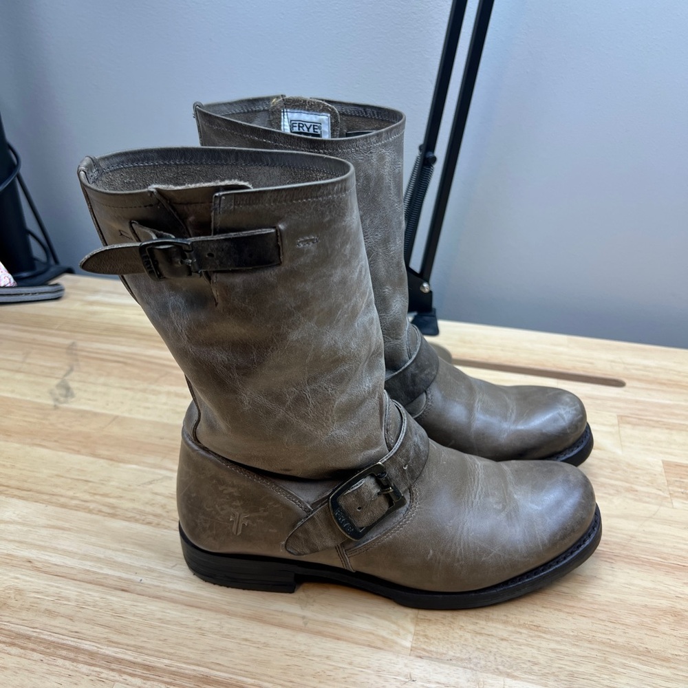 FRYE Veronica Harness Boots Size 7 Women’s